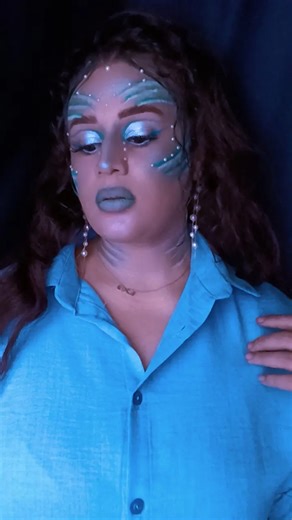 Siren Makeup Tutorial: Transform Your Look