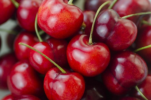 What Happens to Your Blood Sugar and Inflammation When You Eat Cherries Regularly