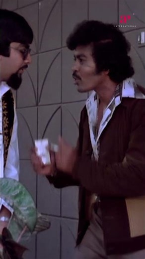 Watch full video 👆 Sakalakala Vallavan Movie Scenes - #kamalhaasan #ambika #silksmitha #shorts