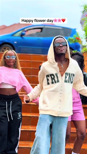 Send Flowers to Your Partner for Happy Flower Day!