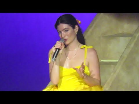 Solar Power ❤ Lorde - live @ Casino De Paris 2022 (Solar ☀️ Power Tour)