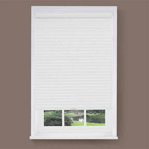 Mainstays 9/16" Cordless Room Darkening Cellular Shades, 24" x 64", White - Walmart.ca
