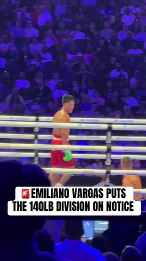 Emiliano Vargas stoppage vs Zayas — 140lb statement win