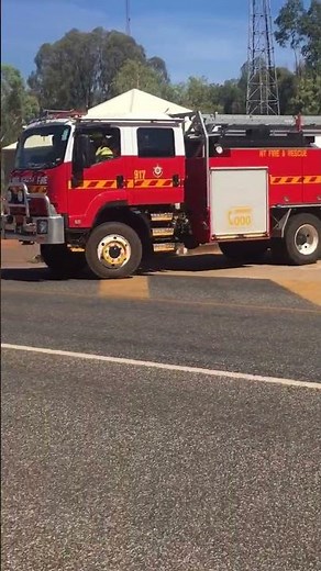 NTFRS | Yulara 917 Turning Out to Fire Alarm Activation