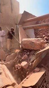 #stonecrusher #crushingmachine #stonecrusherplant #rockcrusher #crusherjam #construction #shortvideo