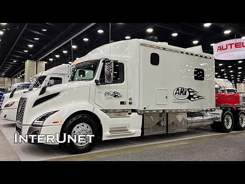 156" Mega Sleeper Volvo VNL64T300 D13 500 HP 306" WB 2023 SEMI Truck