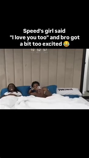 @crea.tor2784 on Instagram: "@crea.tor2784 《星球大战》系列中最著名的一幕，出现在电影**《帝国反击战》**中，那就是卢克·天行者与达斯·维达的正面对决。在云城所在的贝斯平行星那阴暗而压抑的环境中，这场光剑决斗成为了影史上最令人难忘的场景之一。 这一幕充满了紧张感：年轻且经验不足的绝地武士卢克，面对的是象征黑暗原力的强大存在——达斯·维达。战斗节奏紧凑、画面震撼，但真正让这场戏载入史册的，是它的结尾。在关键时刻，维达揭示了自己与卢克之间的真实关系，这一真相彻底改变了整个故事的意义，也震撼了片中的角色和全世界的观众。 这一情节反转成为流行文化中最具代表性的瞬间之一。这一场景不仅深化了人物形象和善与恶之间的冲突，也证明了《星球大战》不仅仅是一部太空冒险电影，更是一部关于家庭、选择与后果的故事。直到今天，它仍然被不断引用、模仿和致敬，被公认为电影史上最伟大的剧情反转之一。 🌌⚔️"