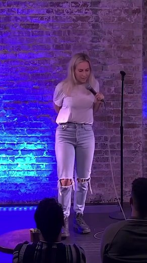 777K views · 5K reactions | bad date #standupcomedy #comedian #dates #beatbox #funnyreels | Elle Orlando Comedy | Facebook