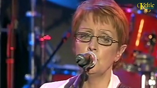 142K views · 6.9K reactions | Isla Grant - Circle Of Gold | Keltic Country TV | Facebook