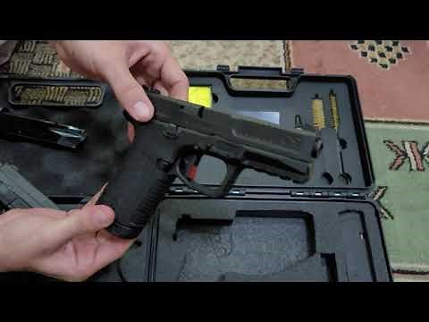 STR9 vs C9 vs FSX 9 Short intro ( the Infamous Glock Inspired Hand Guns)