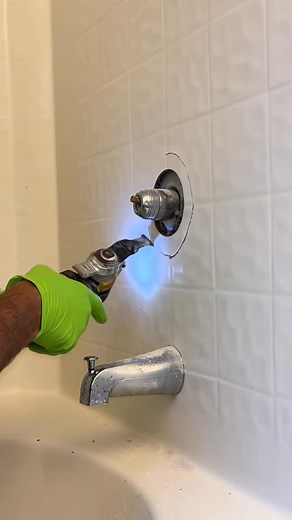Shower Valve Replacement Pt1 - Removing The Valve #plumbing #plumber #plumbproud #plumblife #plumbersoftiktok #bathroom #bathroommakeover #bathroomcleaning #shower #showertok #showerthoughts #plumbingrepair #plumbingtok #diy #fyp #foryou #serviceplumber #theconservativeplumber | The C0nservative Plumber