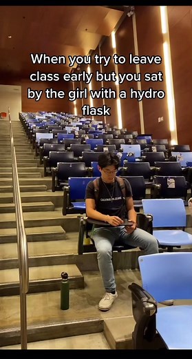 its not a day of college if u dont hear a hydro flask drop #ucsd #college #lecture ~~ original @2ktonie