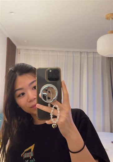 Functional and Cute Popsockets in Seongsu, Korea