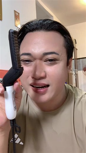 Rekomendasi Catokan Sisir Pelurus Rambut yang Wajib Dimiliki