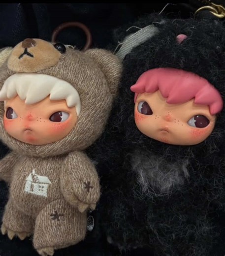 Jinxed Moments with Pop Mart and Hirono