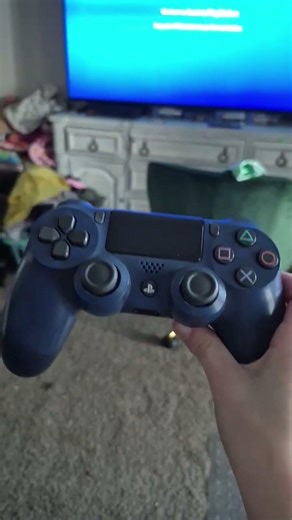 tell me how to fix my ps4 controller it won't connect to my ps4