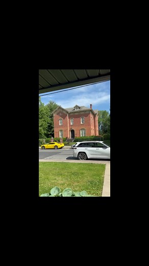 4.1K views · 29 reactions | Solid masonry vs veneer, there’s a difference. #fyp #fypシ #brick #construction #build #masonry #mason #structural #DIY #framing #pass #fail #inspectedaccepted #inspectedrejected #inspectiontherapy #buildingscience #code #cmu #block #homeinspection #realestate #drainage #facade | Inspection Therapy | Facebook