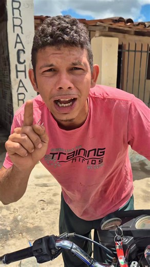 Tampa Tanque Moto Vazando Gasolina: Por Quê e Como Consertar