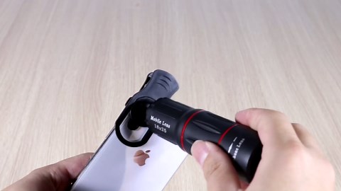 Cell Phone Camera Lenses Kit, 4 in 1 18X Telescopic Zoom Lens/4K HD Super Wide Angle/Macro/Fisheye Lens/Tripod/Camera Shutter Compatible with iPhone 12 11 Xs Max 8 7 6 Plus, Samsung Moto and More