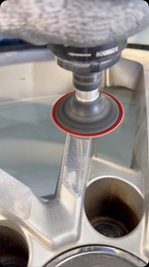 HANDMADE RIMS REPAIR🛞✅ Today I repair AUDI TT rims. I use 3M abrasives and Roloc to make it quickly and nicely.😱 @3mcollision #frenchpainterlife #automotive #automobile #refinisher #autobodyrepair What do you think about ? | Les FDP de la carrosserie