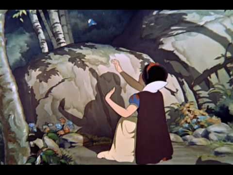 Snow white "run away and never come back" (Norwegian)