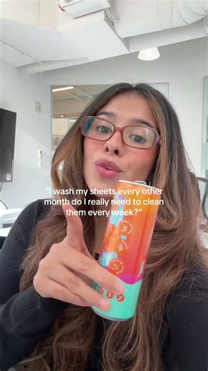 Did you know your sheets should be washed every 7–10 days? We’ve got you covered— order on our app💙