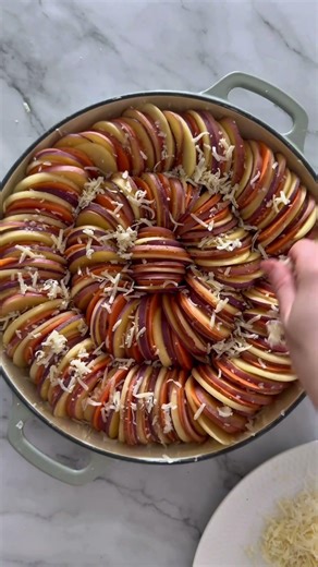 Mixed potato gratin | recipe linked in the description