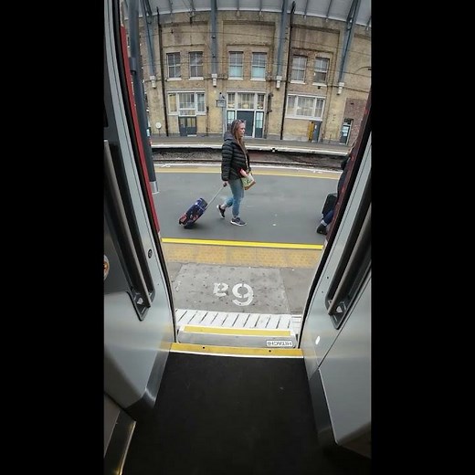 LNER Train Door Beep – Real Door Opening & Closing Sound Effect (High Quality SFX)