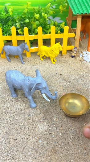 Mini Water Pump Experiment 💦 | Thirsty Elephant Drinking Water 🐘