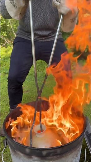 Removing large vase from Raku firing kiln #raku #pottery #ceramic #clay #handmade #craftsman #artist