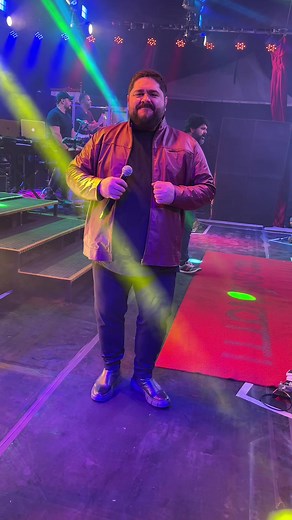 Live Music Performance Tutorial: Stage Presence Tips