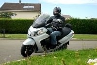Essai - Sym Maxsym 400i 2011 : Le Maxsym'scoot taïwanais