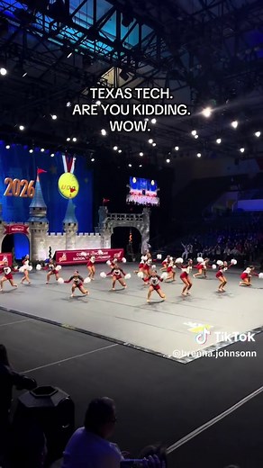 TEXAS TECH. DOES IT AGAIN. THE FULL TEAM BACK TUCK!?? NO WORDS. #fyp #udanationals #orlando #collegedanceteam #texastech