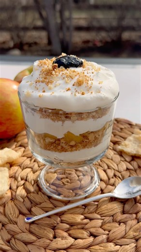 Apple Cake with Macaroons Gammeldags Æblekage med Makroner #appledesserts #dessertrecipe