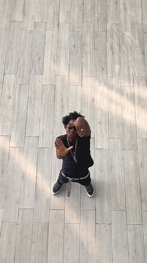 Ceiling Challenge Craze: Dance Moments You Can't Miss