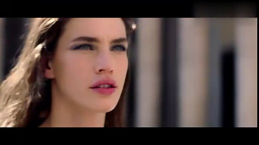 邂逅激情 YSL 反转巴黎香水广告大片