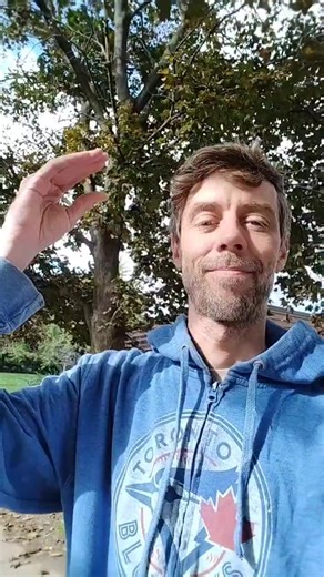 808 reactions · 74 comments | ✌️蘭欄蘭蘭✌✌ What is he finger...