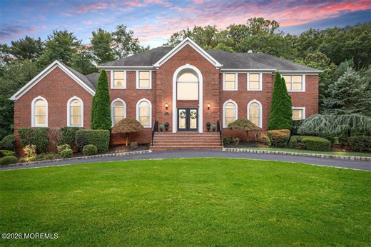 6 Tricorne Ct, Holmdel, NJ 07733 - MLS 22606759 - Coldwell Banker