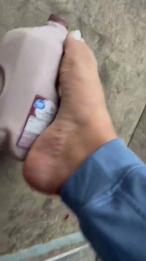 ✨Quick Comparison on how big my feet are ✨