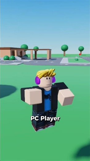 Mobile player Vs Pc player in Roblox..