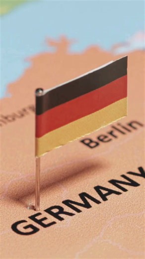 Centrele de ocupare a forței de muncă (Jobcenter) vor avea autoritatea de a retrage beneficiile după ce prima lor ofertă de angajare a fost refuzată. Oricine lipsește de la trei programări și apoi nu se prezintă la centrul de ocupare a forței de muncă va pierde toate beneficiile, inclusiv chiria și alocațiile pentru încălzire. | Ziarul Romanesc Germania