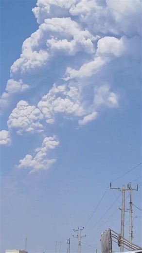 Ethiopian Volcano Erupts for the First Time in Thousands of Years The Hayli Gubbi volcano (Ethiopia) erupts for the first time in the Holocene. Ash plume at 13 km, reaches Yemen. No victims. Red alert for aviation. The African Rift continues to split the continent. Source: Toulouse VAAC | Rapture Watch