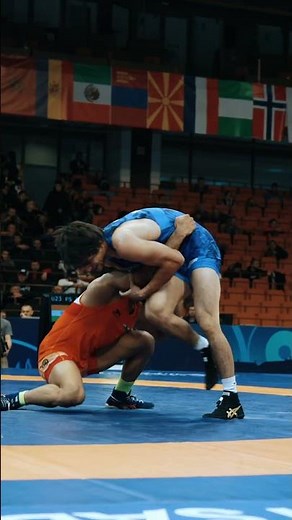 Sujeet Kalkal 🇮🇳 techs Umidjon Jalolov 🇺🇿 in the U23 world finals to claim 65kg gold 🥇🌏👏