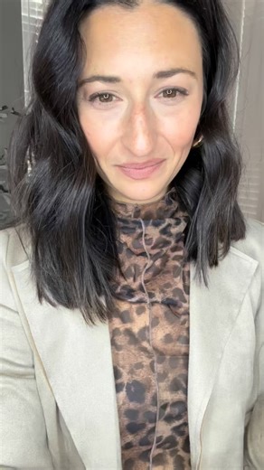 Spicy Chic Boutique on Instagram: "✨ From Day to Night, Always Chic ✨ Elevate your everyday look with the Dusk to Dawn Drape Jacket, a timeless layering piece designed to move effortlessly with you. Crafted from ultra-soft faux suede, it features an open-front design, sleek lapels, and side pockets for that perfect mix of polish and ease. Lightweight yet luxurious, this jacket pairs beautifully with denim, dresses, or workwear, adding a neutral touch that transitions seamlessly from coffee runs 