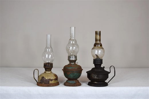 Antique Oil Lamp / Vintage Kerosene Lantern / Rustic Farmhouse Table Lamp Decor - Etsy