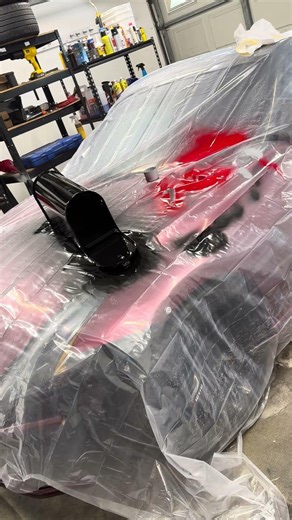 Using automotive paint to refurbish the mail box!😂 the car was already covered in plastic!