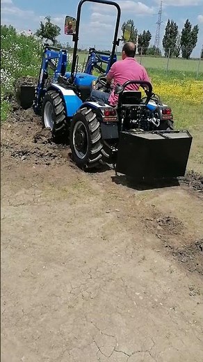 Tractor BCS cu incarcator frontal