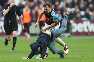 West Ham pitch invasion protest 7 years on: Seismic squad shift, but one problem is even worse