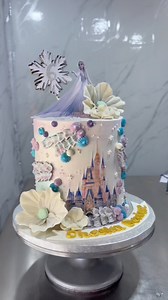 33K views · 880 reactions | frozen cake decorating ❄️略 | Vina&Vira - The TwinBakers | Facebook