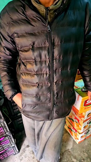 6.5K views · 99 reactions | Asalamu alaikum Mera mobile phone 1+ (silver colour)badshah masjid sopore me Gum Hogaya hai jumma nimaaz ke time Agar kisi ne uthaya hoga meherbani karke niche diye hovi Number per Rabitah kijiye 9070727026 Muzamil | Junaid peerzada Reporter | Facebook